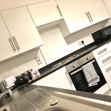 Central Spacious 2 Bedroom By Union Square Free Parking Αμπερντήν Εξωτερικό φωτογραφία